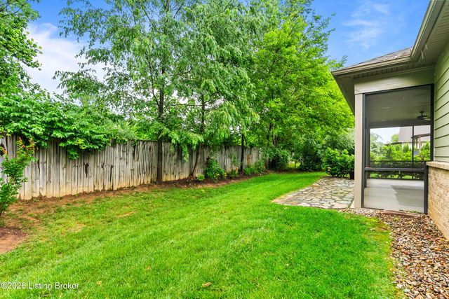 842 Artisan Pkwy, La Grange, KY 40031