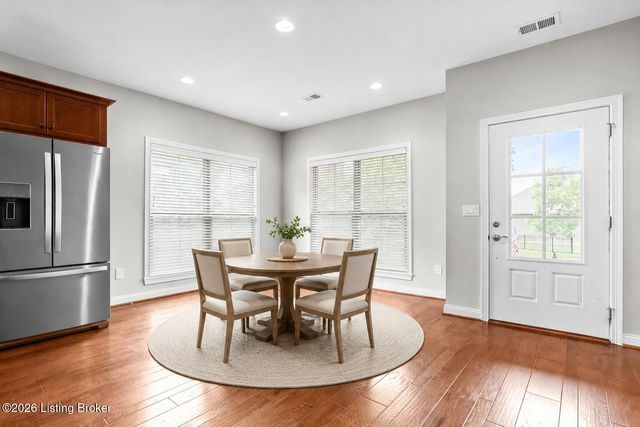 842 Artisan Pkwy, La Grange, KY 40031