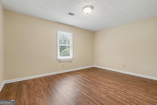 2835 Shane Drive, Snellville, GA 30078