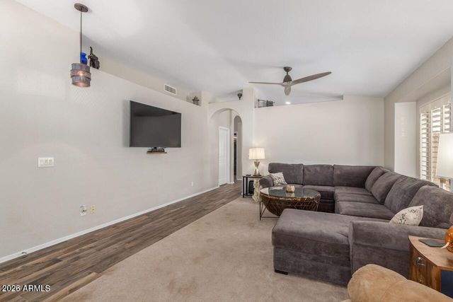 3908 W ROSE GARDEN Lane, Glendale, AZ 85308