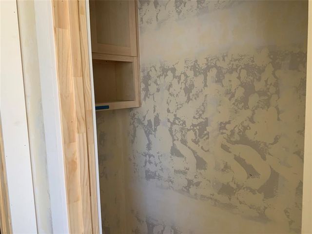 4604 Hambletonian Lane, Mustang, OK 73064