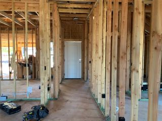 4604 Hambletonian Lane, Mustang, OK 73064