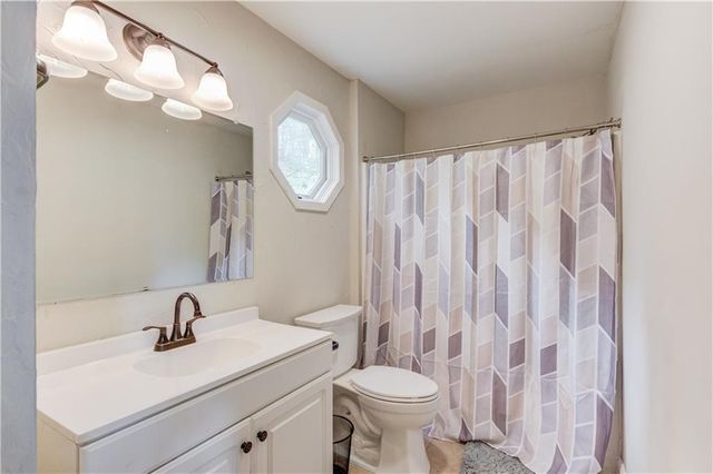 8515 Lake Drive, Snellville, GA 30039
