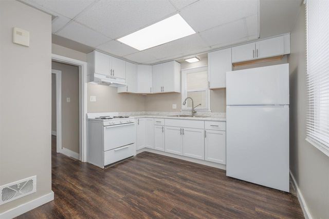 17 6TH STREET, Fond Du Lac, WI 54935