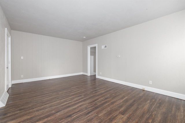 17 6TH STREET, Fond Du Lac, WI 54935