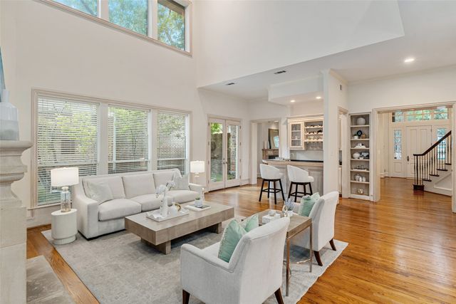 6 Glenheather Court, Dallas, TX 75225