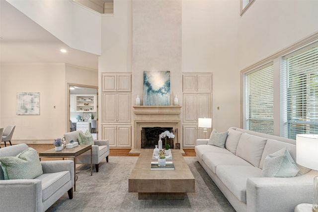 6 Glenheather Court, Dallas, TX 75225