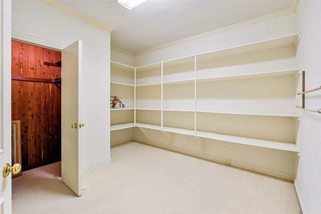 6 Glenheather Court, Dallas, TX 75225