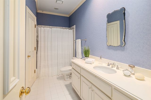 6 Glenheather Court, Dallas, TX 75225