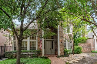 6 Glenheather Court, Dallas, TX 75225