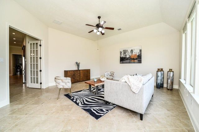 13819 Laurel Colony Trail, Houston, TX 77059