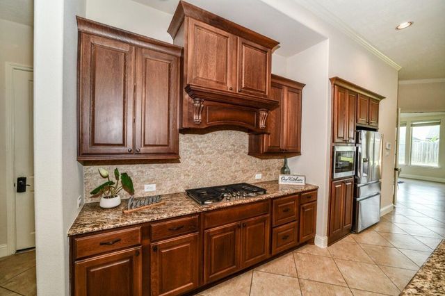 13819 Laurel Colony Trail, Houston, TX 77059