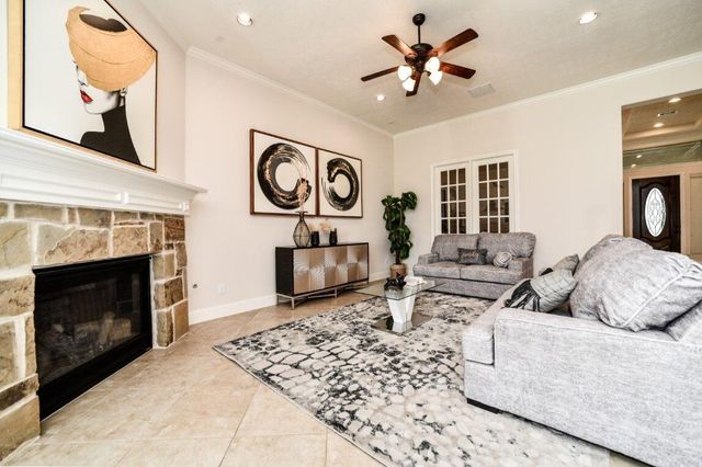 13819 Laurel Colony Trail, Houston, TX 77059