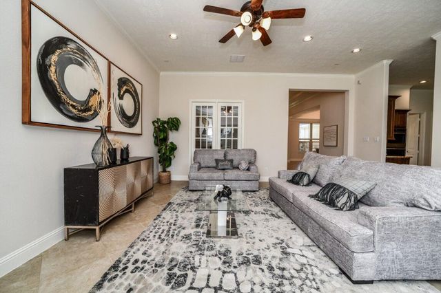 13819 Laurel Colony Trail, Houston, TX 77059