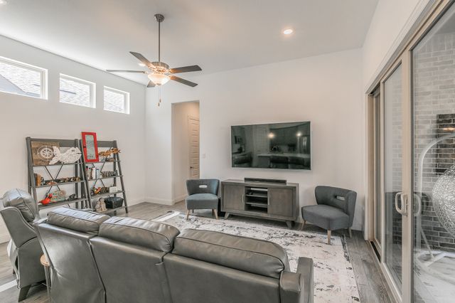 711 Artesian Drive, Argyle, TX 76226