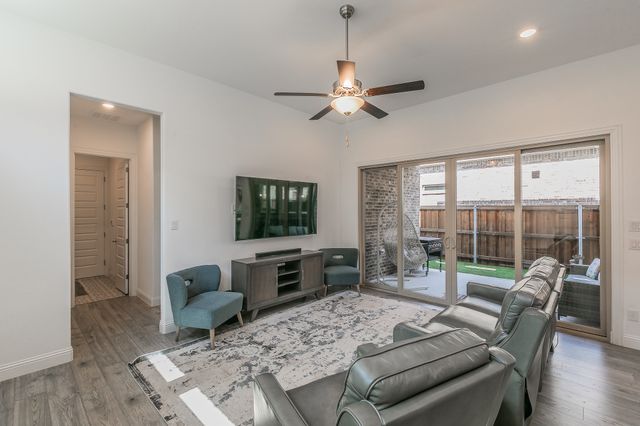 711 Artesian Drive, Argyle, TX 76226