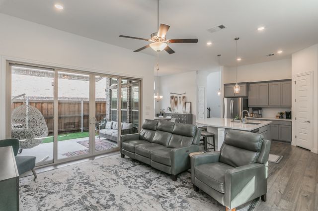 711 Artesian Drive, Argyle, TX 76226
