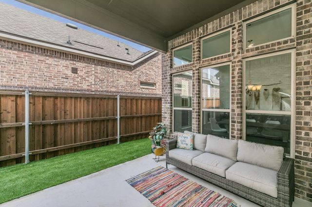 711 Artesian Drive, Argyle, TX 76226