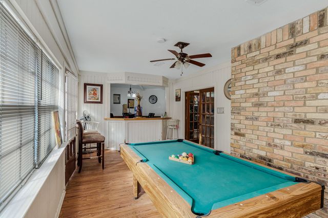 218 Clubbrook Circle, Desoto, TX 75115
