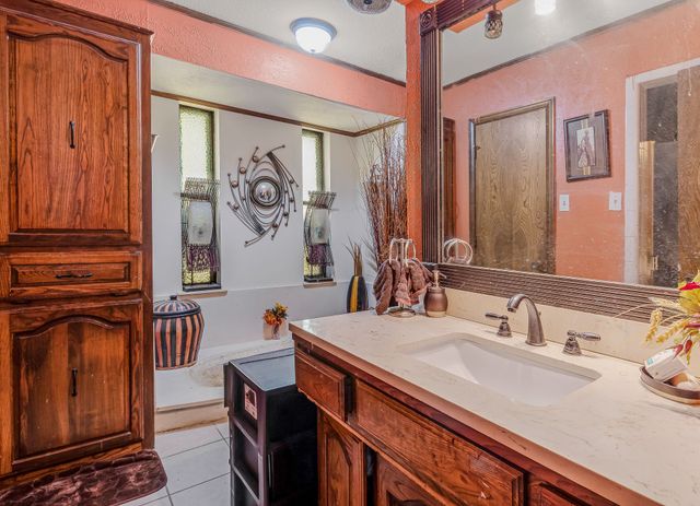 218 Clubbrook Circle, Desoto, TX 75115