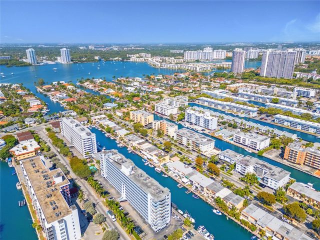 3545 NE 166th St 1004, North Miami Beach, FL 33160