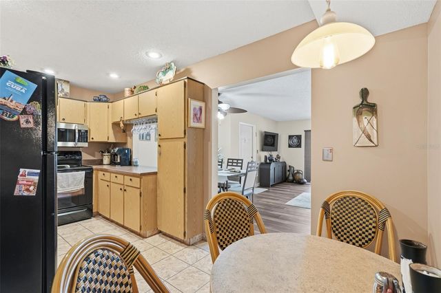 1345 PINE RIDGE CIRCLE E A2, Tarpon Springs, FL 34688