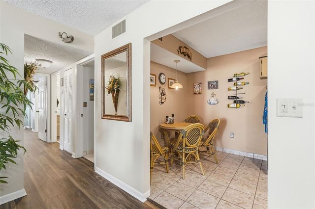 1345 PINE RIDGE CIRCLE E A2, Tarpon Springs, FL 34688