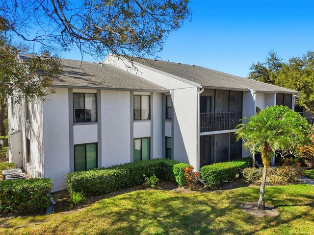 1345 PINE RIDGE CIRCLE E A2, Tarpon Springs, FL 34688