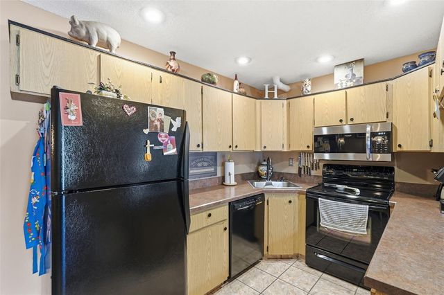 1345 PINE RIDGE CIRCLE E A2, Tarpon Springs, FL 34688