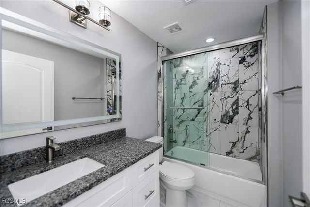 3318 Clearview CIR, Labelle, FL 33935