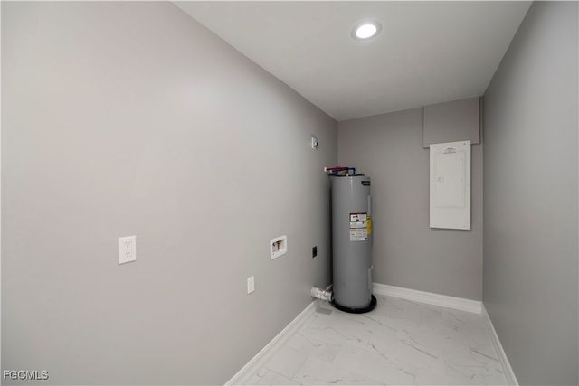 3318 Clearview CIR, Labelle, FL 33935