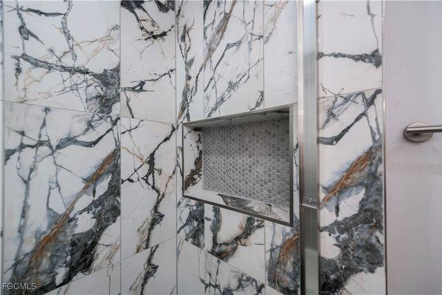 3318 Clearview CIR, Labelle, FL 33935