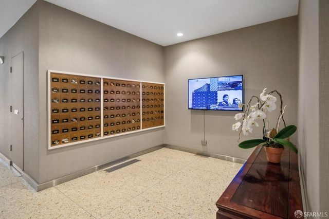 1000 North Point Street 902, San Francisco, CA 94109