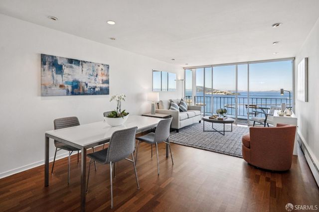 1000 North Point Street 902, San Francisco, CA 94109