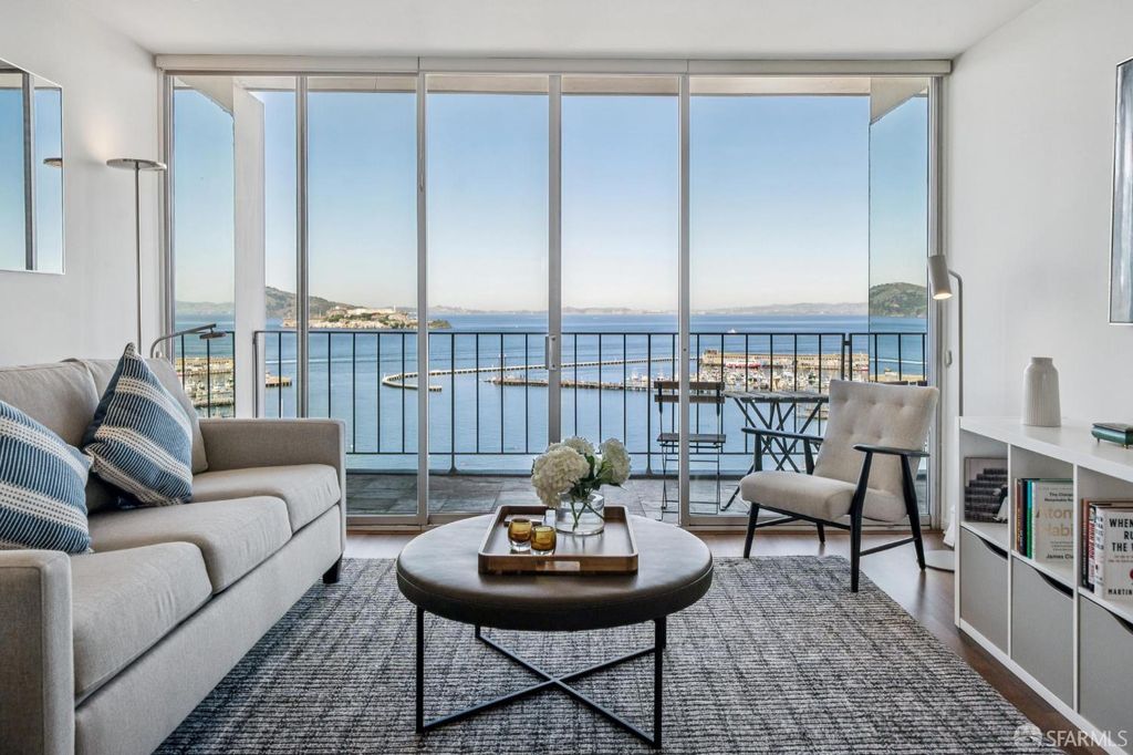 1000 North Point Street 902, San Francisco, CA 94109