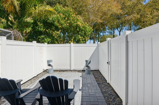 21024 Country Creek Drive, Boca Raton, FL 33428