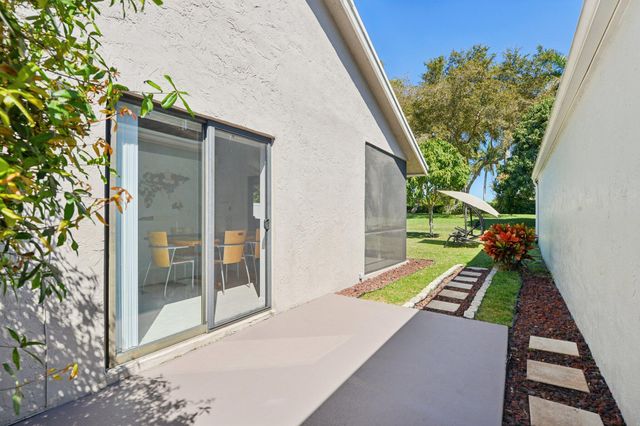 21024 Country Creek Drive, Boca Raton, FL 33428