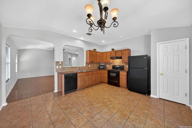 9614 Caspian Frst, San Antonio, TX 78254