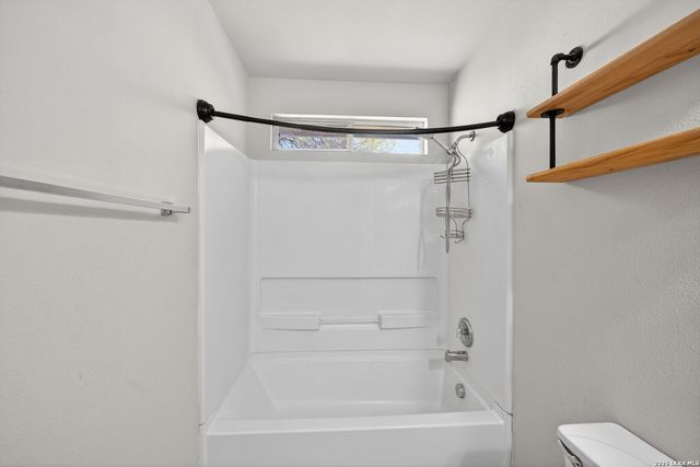 9614 Caspian Frst, San Antonio, TX 78254