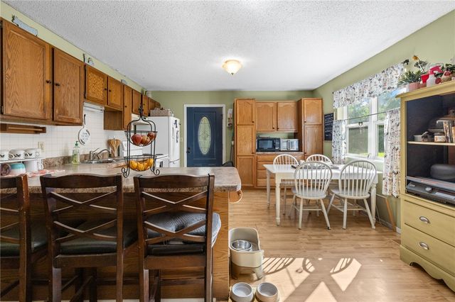 8122 Hopi Drive, Harrison, AR 72601