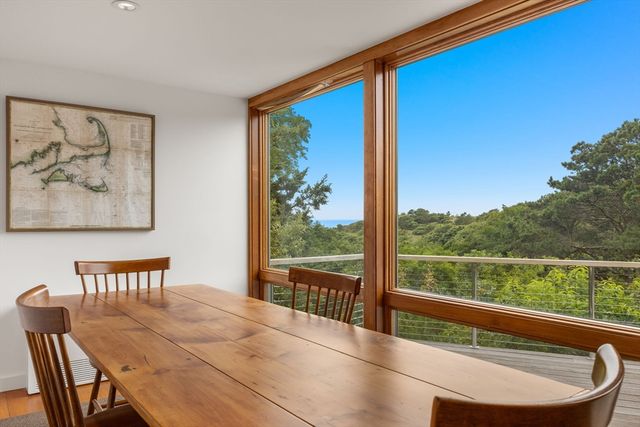 9 Benson Rd, Truro, MA 02666