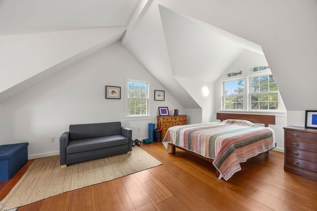 9 Benson Rd, Truro, MA 02666