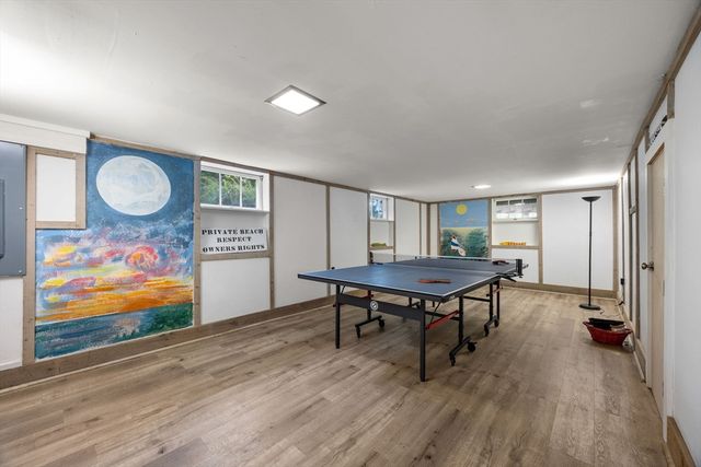9 Benson Rd, Truro, MA 02666