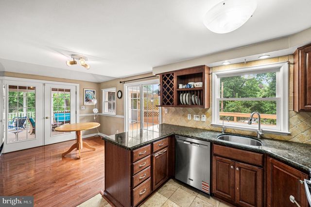 48 GREENTREE LN, Malvern, PA 19355