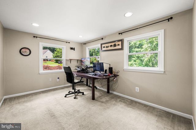 48 GREENTREE LN, Malvern, PA 19355