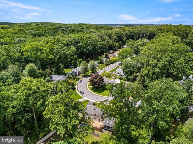 48 GREENTREE LN, Malvern, PA 19355