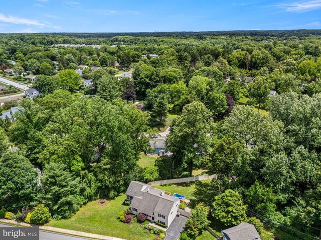 48 GREENTREE LN, Malvern, PA 19355
