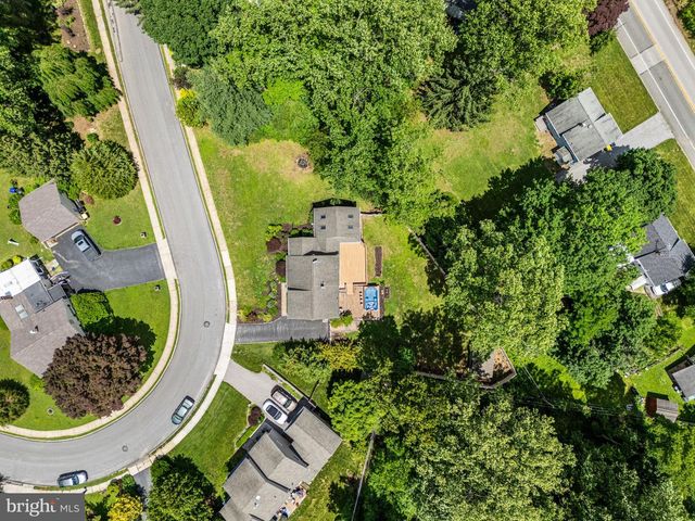 48 GREENTREE LN, Malvern, PA 19355