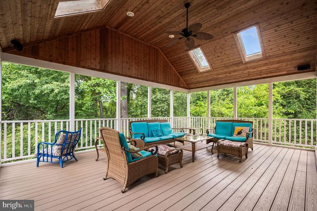 48 GREENTREE LN, Malvern, PA 19355