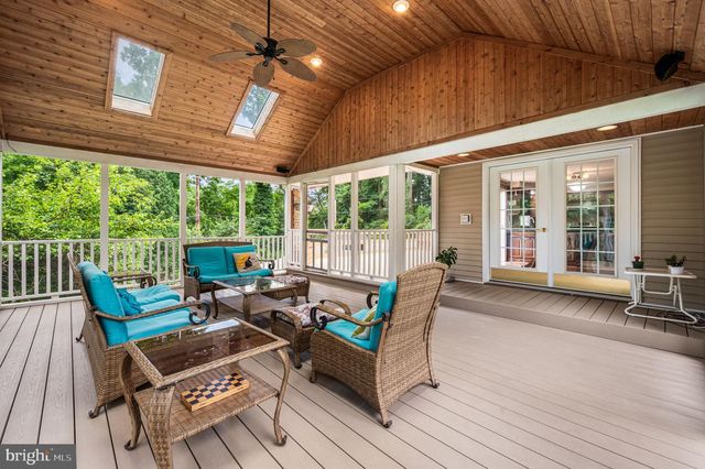48 GREENTREE LN, Malvern, PA 19355